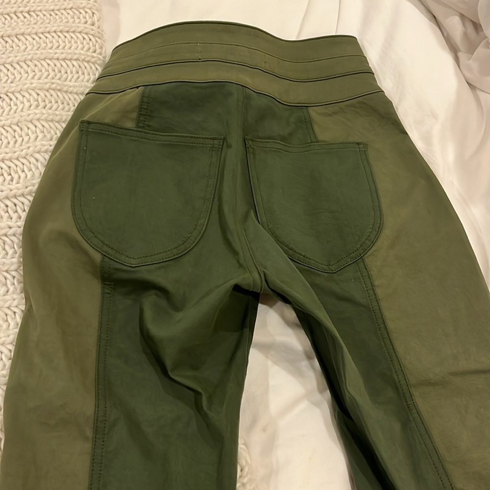 Veronica Beard Marley two tone High-Rise Straight Pants - Picture 5 of 6